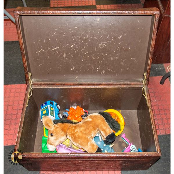 STORAGE OTTOMAN WITH TOYS