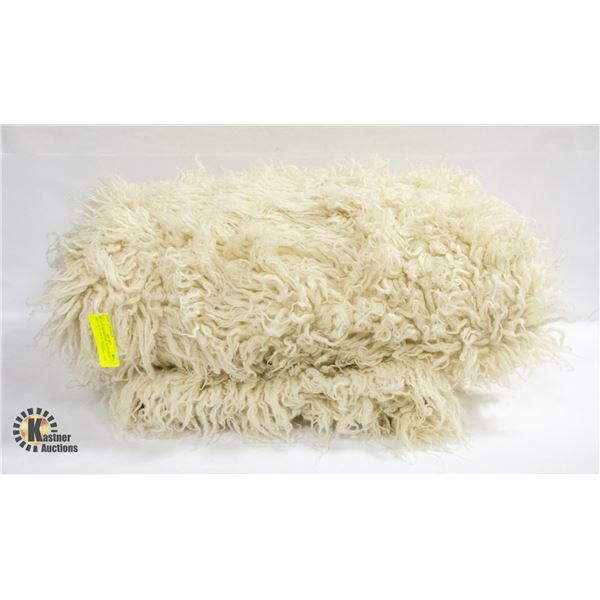 8 FOOT SHOWHOME SHEEPSKIN AREA RUG THICK-ESTATE