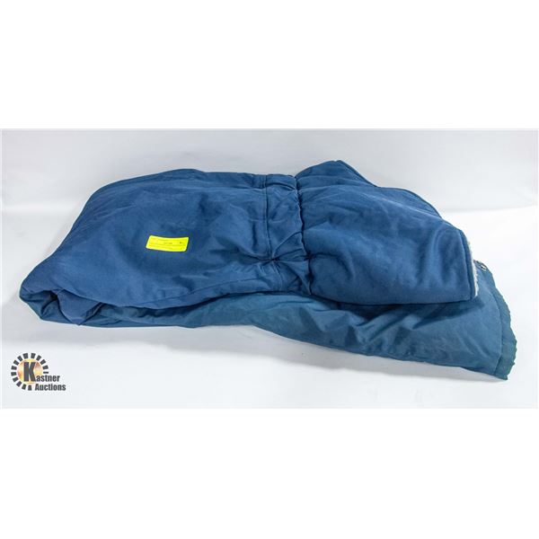HELLY HANSEN INSULATED WINTER SNOW BIB COVERALLS