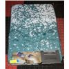 Image 1 : SET OF 2 FROZEN SKY BATH RUGS
