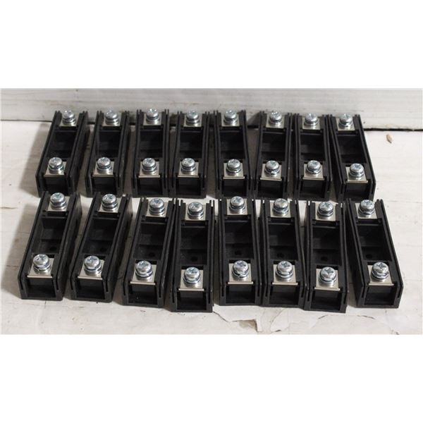 15 HINODE FUSE HOLDERS HT6017