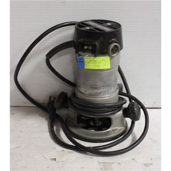PORTER CABLE MODEL #6902 ROUTER