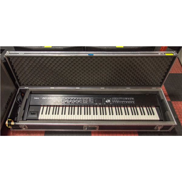 BAILIFF SEIZED:ROLAND RD-700GX DIGITAL STAGE PIANO