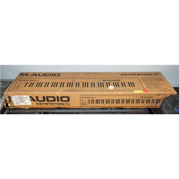 BAILIFF SEIZED: M- AUDIO KEYSTATION 88; 88 KEY