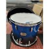 Image 5 : BAILIFF SEIZED: 7PC PEARL MARINE BLUE FADE