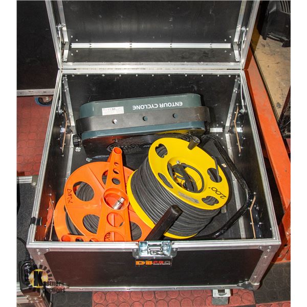 BAILIFF SEIZED: TOURING HARDCASE W/ ADJ ENTOUR