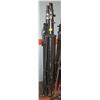 Image 1 : BAILIFF SEIZED: LOT OF 2 COMMERCIAL SPEAKER STANDS