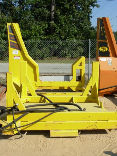 Dl4400 Reverseable Slasher (UNUSED) CSI DL4400 SLASHER SAW - J.M. Wood Auction Company, Inc.