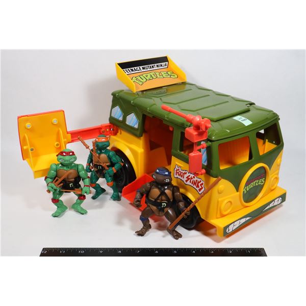 TEENAGE MUTANT NINJA TURTLES PARTY WAGON WITH THREE