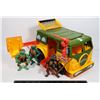 Image 1 : TEENAGE MUTANT NINJA TURTLES PARTY WAGON WITH THREE