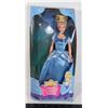 Image 1 : WALT DISNEY CINDERELLA  LOOSE BARBIE IN BOX