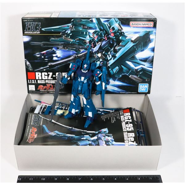 BANDAI RGZ-95 REZEL MODEL KIT