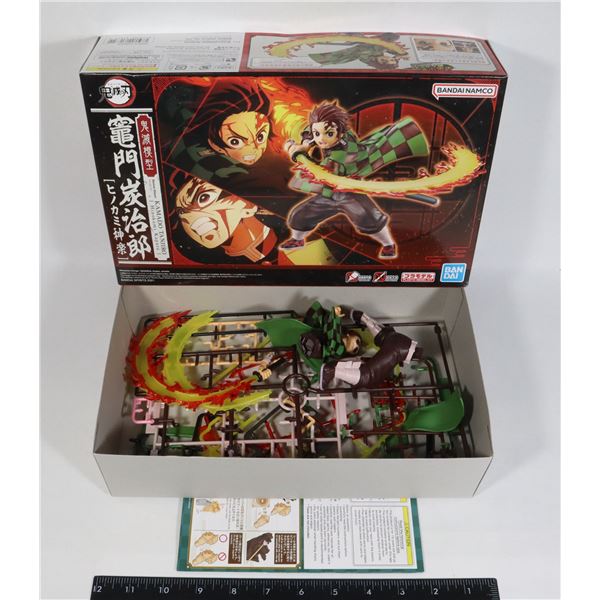 BANDAI DEMON SLAYER KAMADO TANJIRO  MODEL KIT