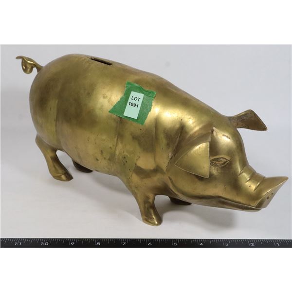 VINTAGE BRASS PIG FIGURE