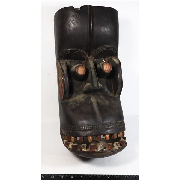 WEST AFRICAN CARVED WOOD MASK
