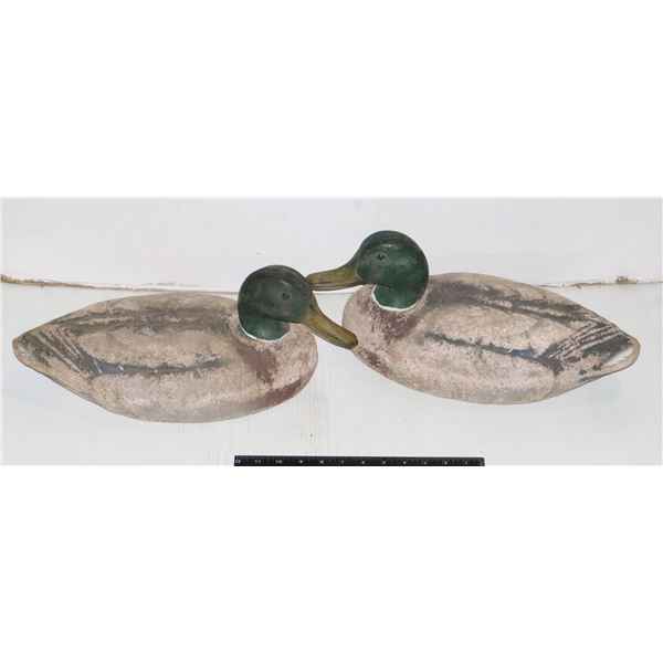 TWO VINTAGE DUCK DECOYS