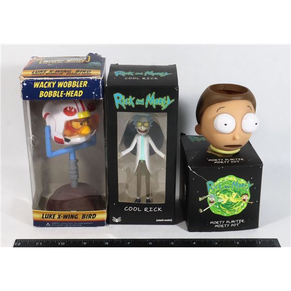 BUNDLE OF TOYS/ COLLECTIBLES RICK AND MORTY