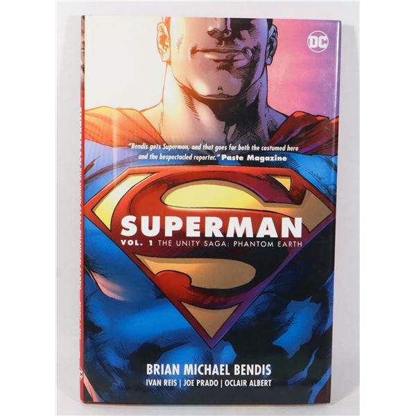 DC COMICS GRAPHIC NOVEL