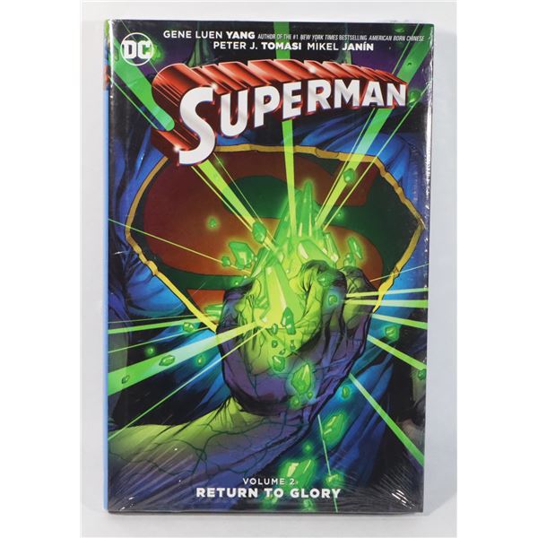 DC COMICS GRAPHIC NOVEL