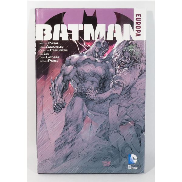 DC COMICS GRAPHIC NOVEL