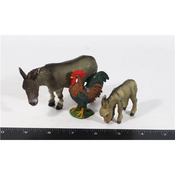 BAG OF SCHLEICH AND BREYER FARM ANIMALS