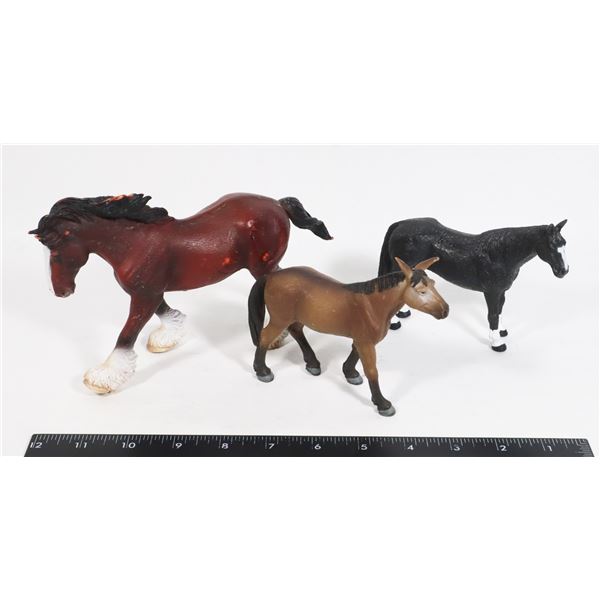 BAG OF BREYER HORSE SAFARI + BIG COUNTRY