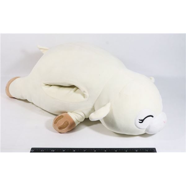 SQUISHMALLOWS HUG A PET SHEEP SNOWBALL
