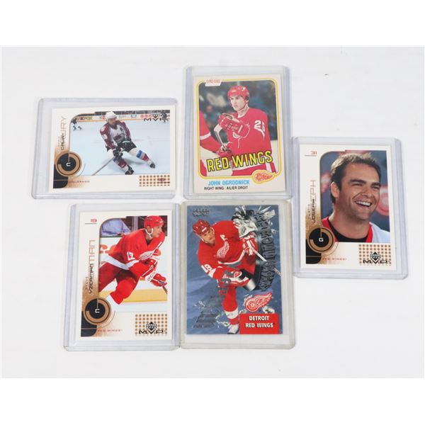 BUNDLE OF NHL CARDS INCLUDING STEVE YZERMAN