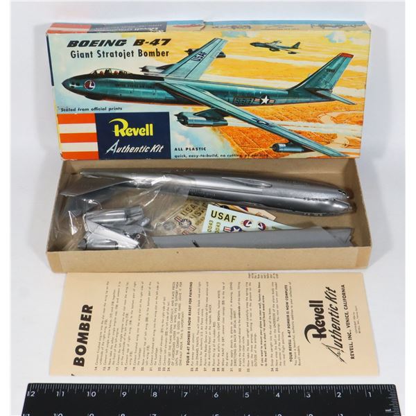 VINTAGE REVELL BOEING B-47 MODEL KIT