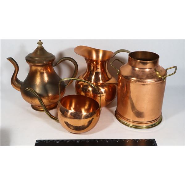 BUNDLE OF VINTAGE COPPER COLLECTIBLES. VARIOUS