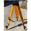 Image 2 : HEAVY DUTY TRIPOD