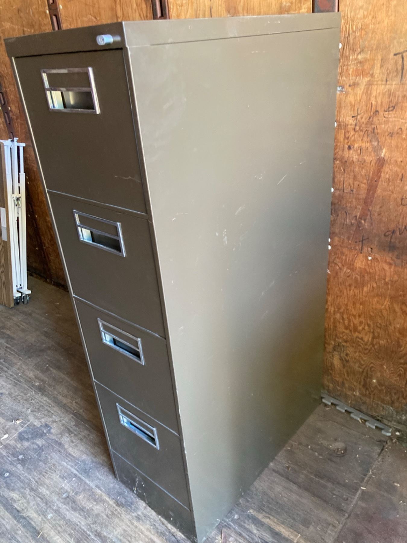 4 Post Lock File FOUR-DRAWER LOCKING FILE CABINET