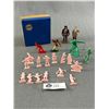 Image 1 : Vintage 1950's & 60's Plastic Toy Figures
