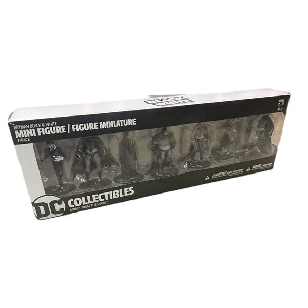 Batman Black and White Mini Figure 7-Pack