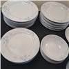 Image 2 : Fresh Flowers & Prestige By Exel Chinaware