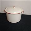 Image 1 : Vintage Enameled Pot