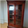 Image 1 : China Cabinet