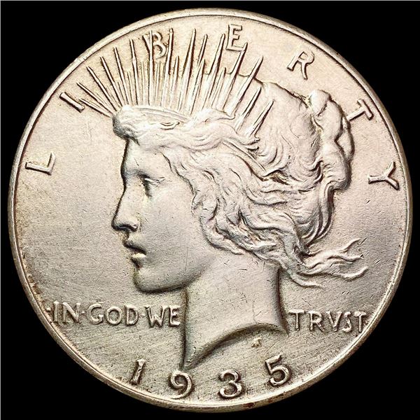 1935 Silver Peace Dollar CLOSELY UNCIRCULATED