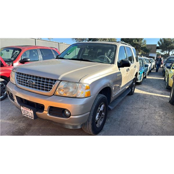 2004 Ford Explorer