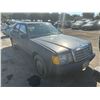 Image 2 : 1988 Mercedes-benz 300