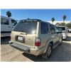 Image 3 : 2000 Infiniti QX4