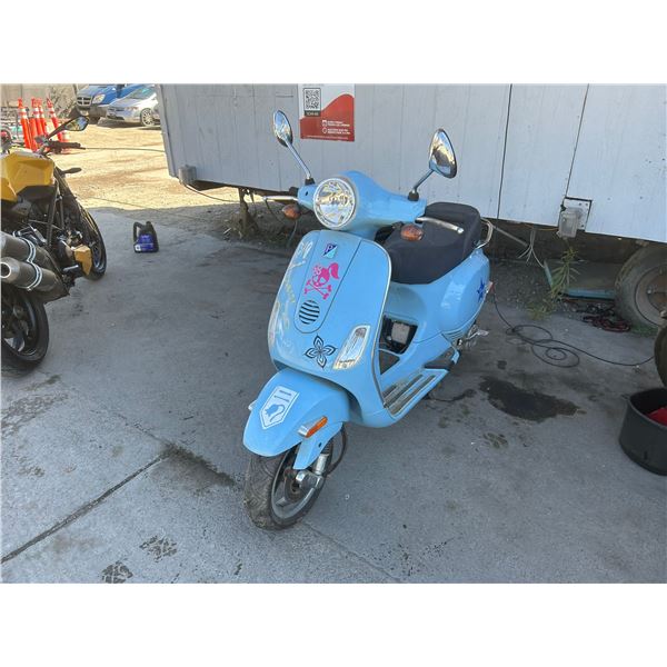 2008 Piaggio and vespa LX