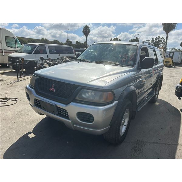 2001 Mitsubishi Montero Sport