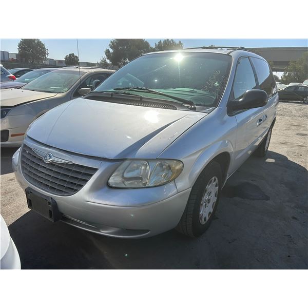 2001 Chrysler Voyager