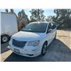 Image 1 : 2010 Chrysler Town and Country