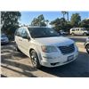 Image 2 : 2010 Chrysler Town and Country