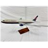 Image 1 : Canadian Boeing 767-300 ER Model Plane