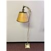 Image 1 : Vintage Lamp with Toggle Switch