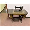 Image 1 : Vintage Singer Sewing Machine Table