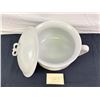 Image 2 : C.1900 Porcelain Chamber Pot